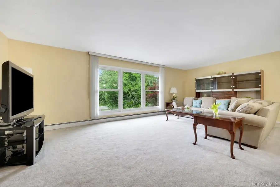 247 S Healy Avenue, Scarsdale, NY 10583 - #3