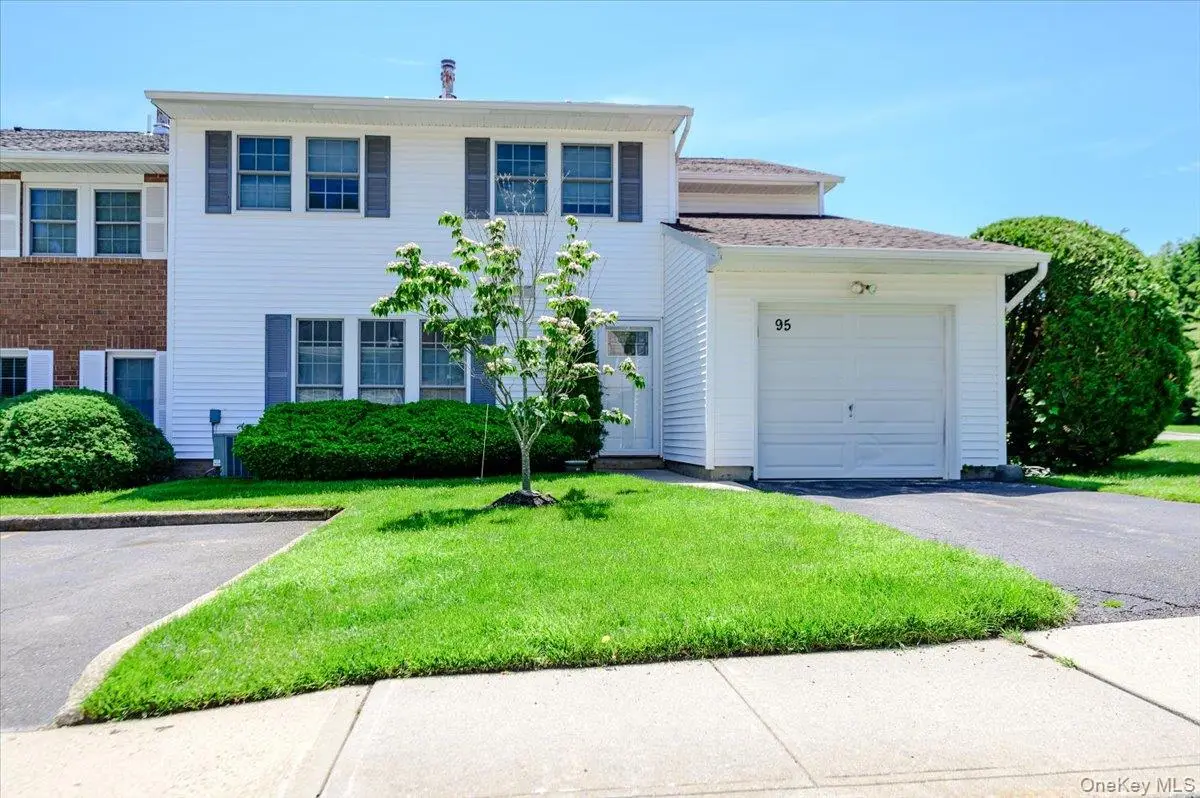 95 Aspen Drive E, Woodbury, NY 11797 - #1