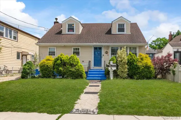 68 Shipherd Avenue, Lynbrook, NY 11563