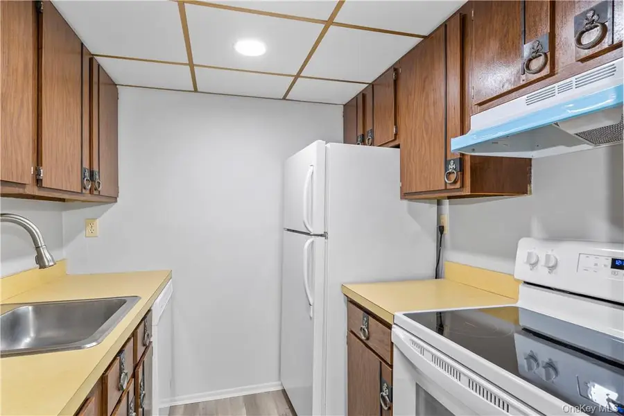 150 Overlook Avenue #2K, Peekskill, NY 10566 - #3