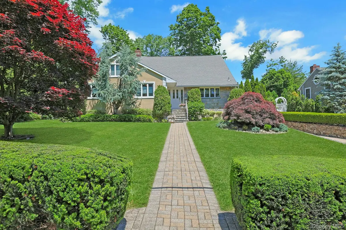 21 Soundview Drive, Eastchester, NY 10709 - #1