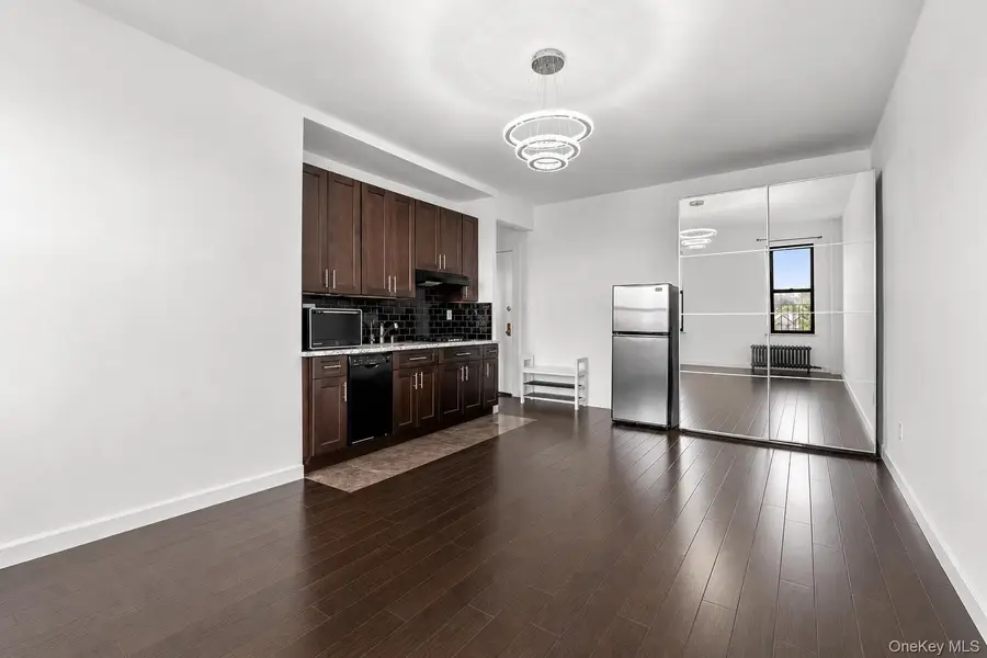 7101 Colonial Road #L5D, Brooklyn, NY 11209 - #3