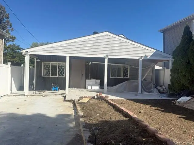 28 Floral Avenue, Bethpage, NY 11714 - #1
