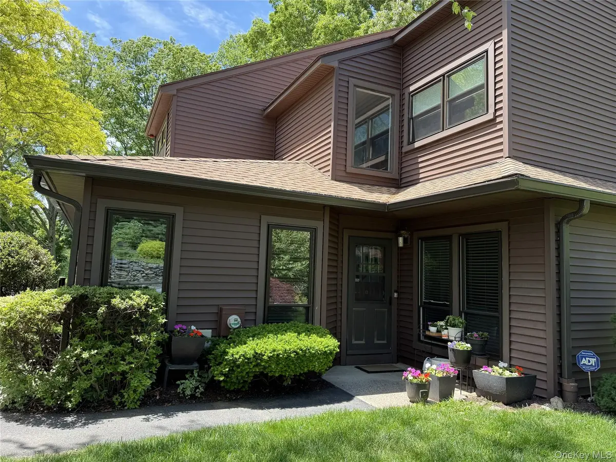 86 Woods Brooke Terrace, Ossining, NY 10562 - #1