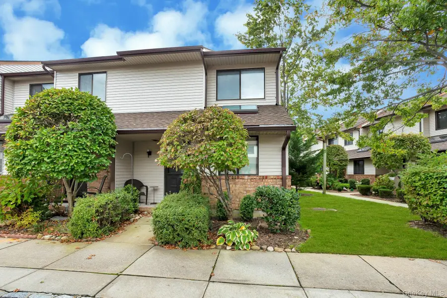 65 Cottonwood Court, Wantagh, NY 11793 - #2
