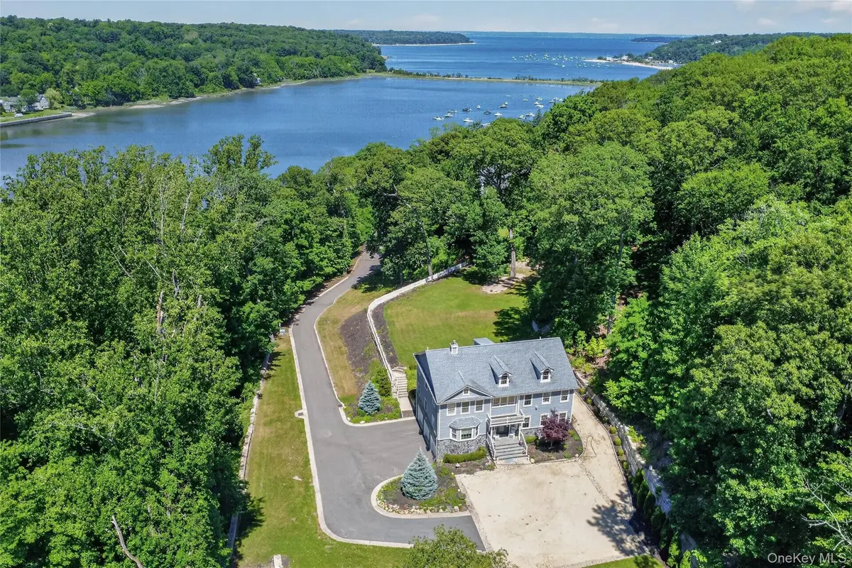 261 Harbor Road, Cold Spring Harbor, NY 11724 - #1