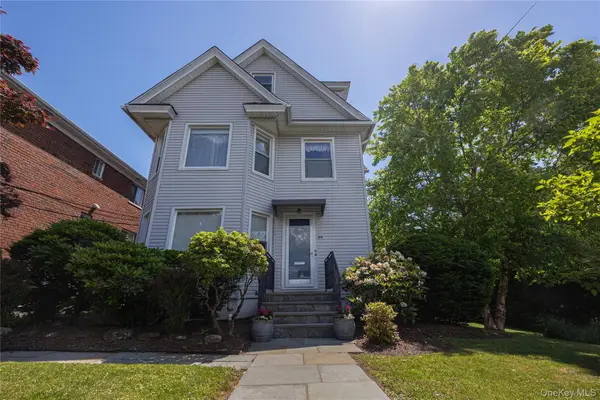 34 Morsemere Place, Yonkers, NY 10701