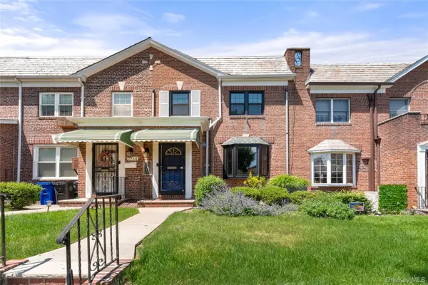 7712 83rd Street, Glendale, NY 11385