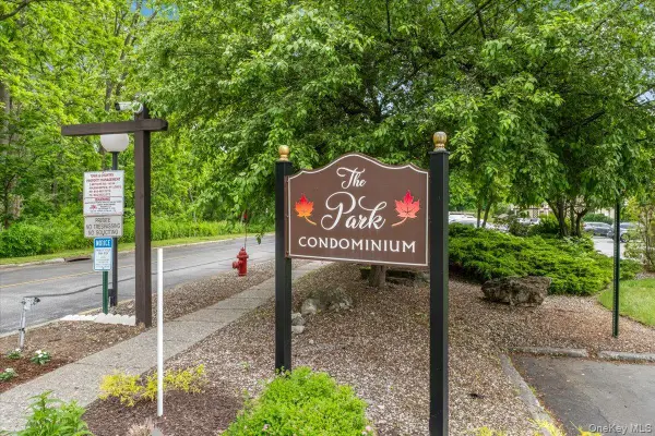 8 Loudon Drive #13, Fishkill, NY 12524