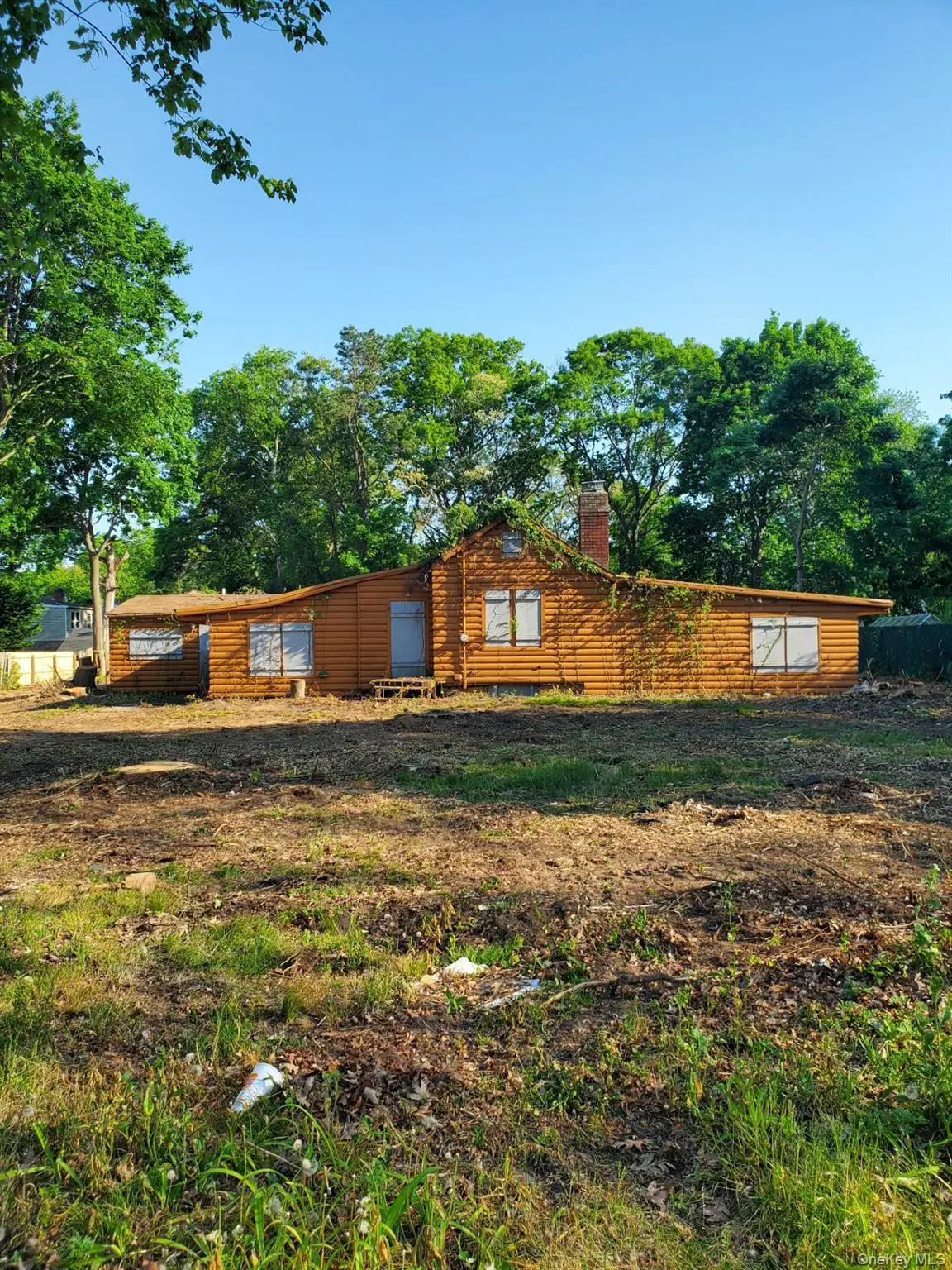 34 Peach Street, Central Islip, NY 11722 - #1