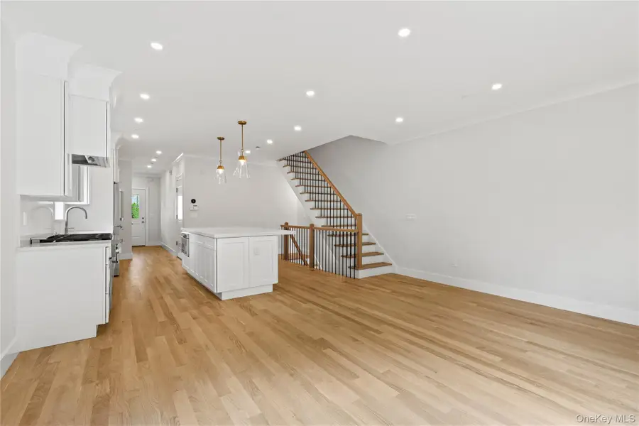 86 A Maple Avenue, Rye, NY 10580 - #3