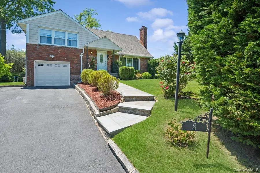 3 Carolyn Place, Bronxville, NY 10708 - #2