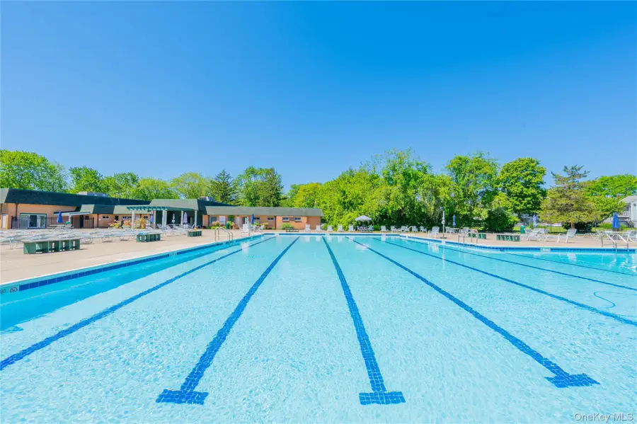 219 Artist Lake Drive, Middle Island, NY 11953 - #3