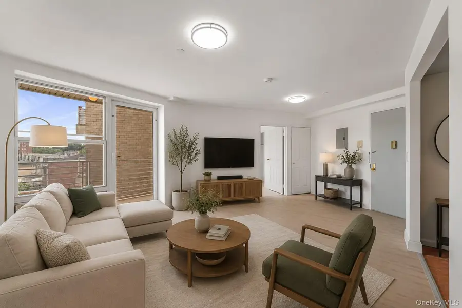 81-15 Queens Boulevard #4H, Elmhurst, NY 11373 - #3