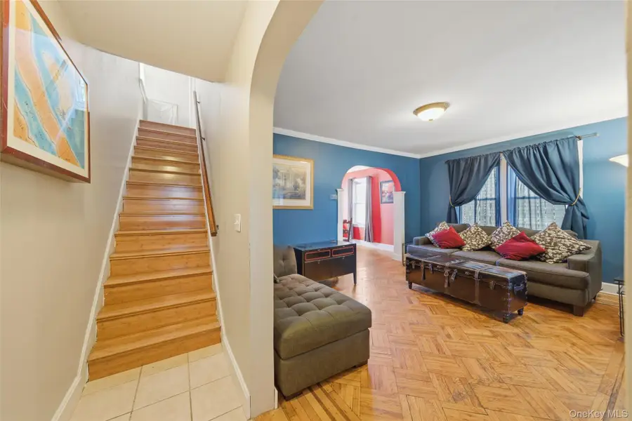 240-11 88th Avenue, Bellerose, NY 11426 - #3