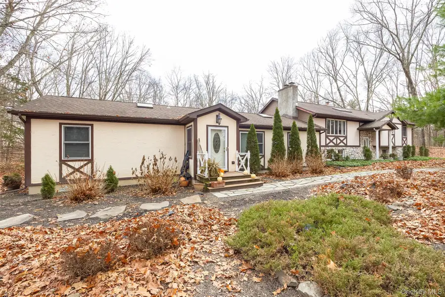 4 Kilmer Road, Hyde Park, NY 12538 - #2