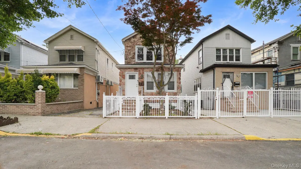 4219 Murdock Avenue, Bronx, NY 10466 - #1