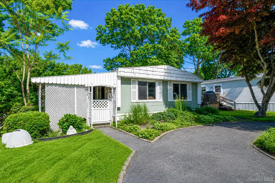 14 Buttercup Drive, Bohemia, NY 11716 - #3