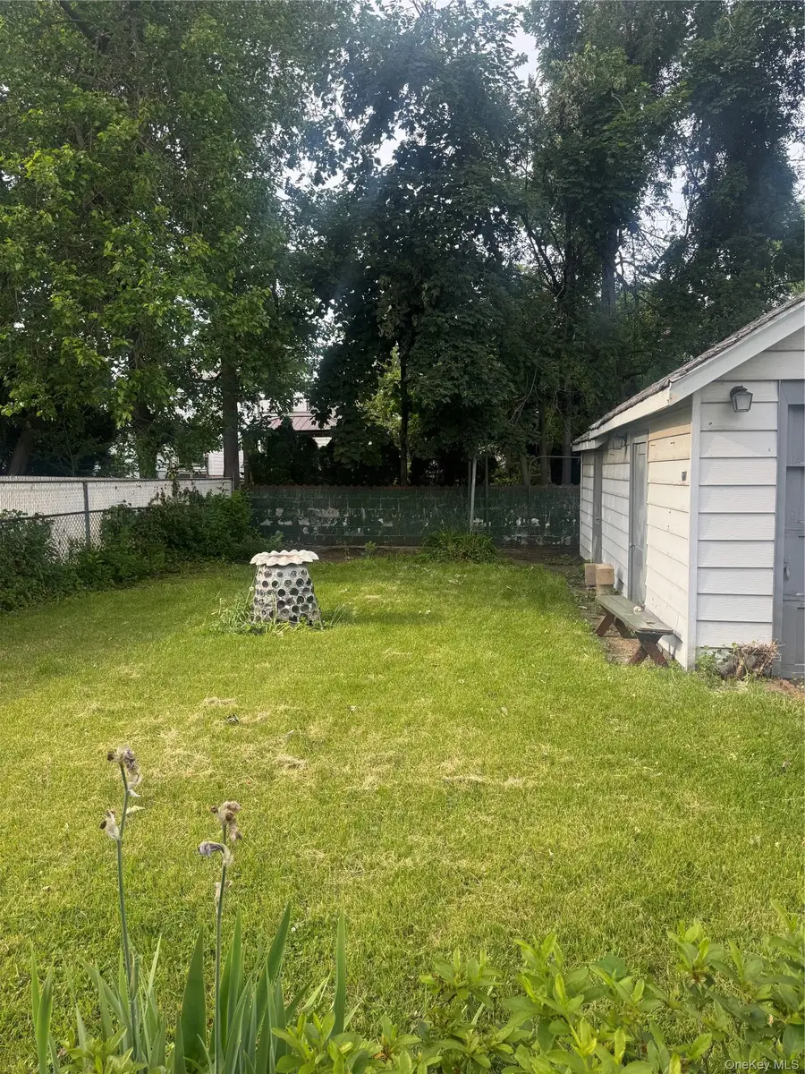 41 Stewart Street, Floral Park, NY 11001 - #3
