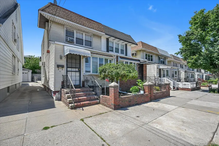 5286 73rd Street, Maspeth, NY 11378 - #3