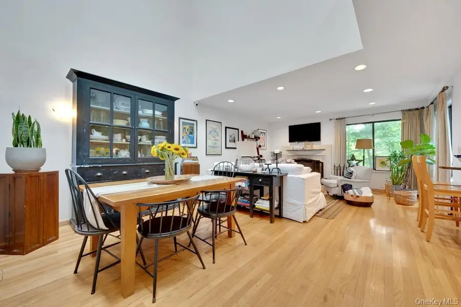 20 Waters Edge, Chappaqua, NY 10514 - #3