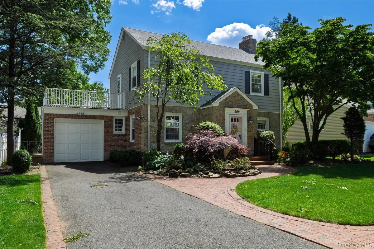 60 Atkinson Road, Rockville Centre, NY 11570 - #1