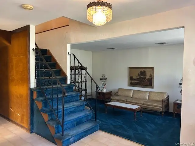4 Dougbeth Drive, Ronkonkoma, NY 11779 - #2