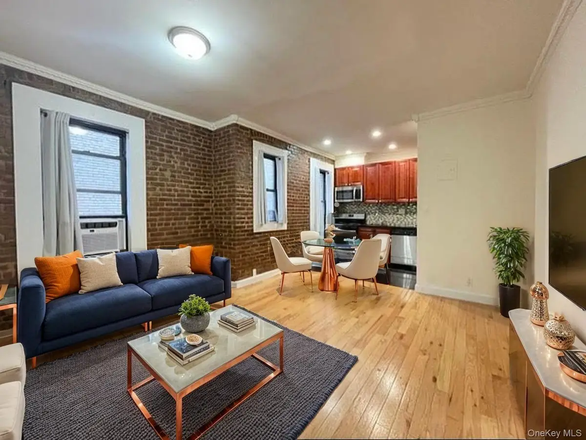 2106 35 #C3, Astoria, NY 11102 - #1