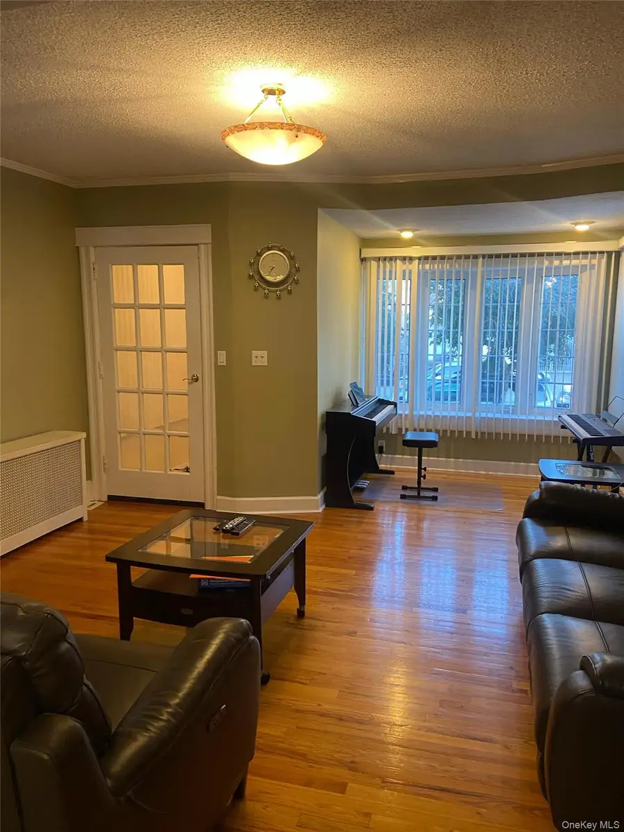 104-74 110th Street, South Richmond Hill, NY 11419 - #3