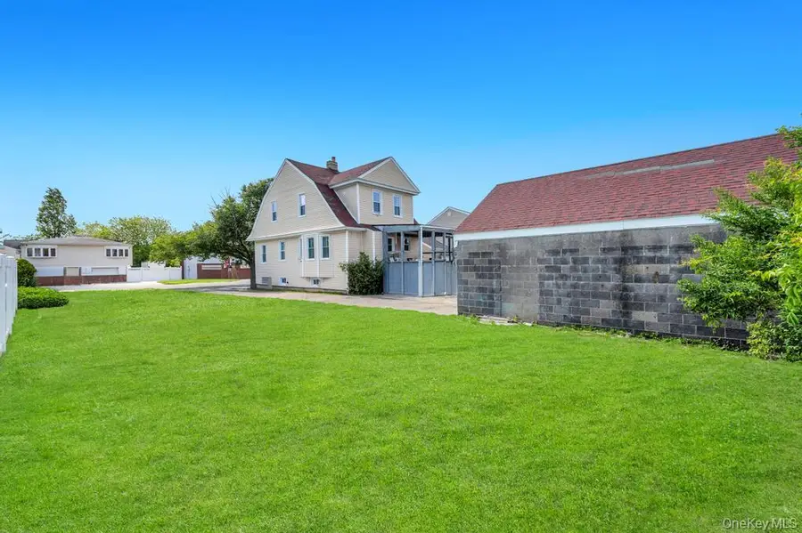 573 Miller Avenue, Freeport, NY 11520 - #2