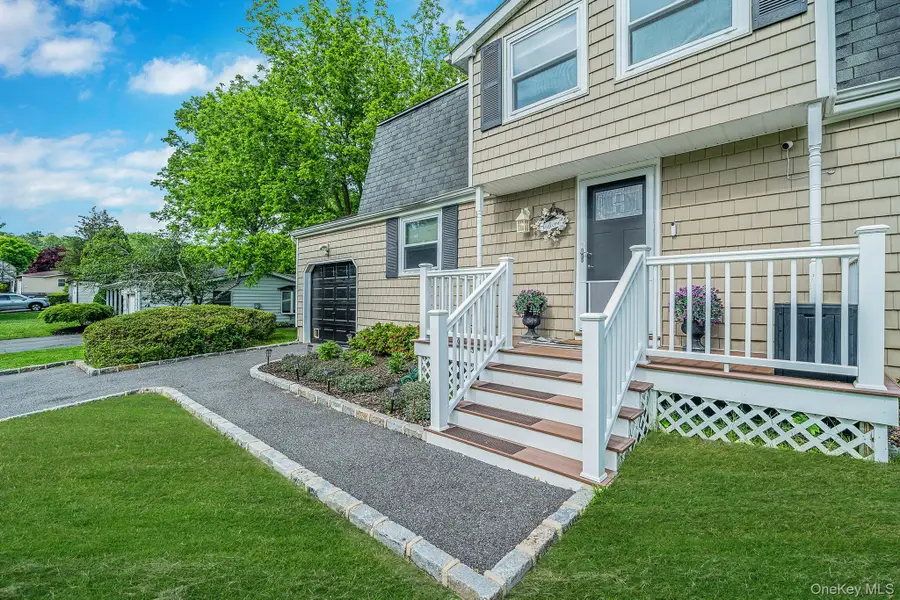 43 College Drive, Stony Brook, NY 11790 - #2