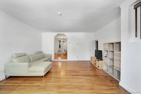 1945 Paulding Avenue, Bronx, NY 10462