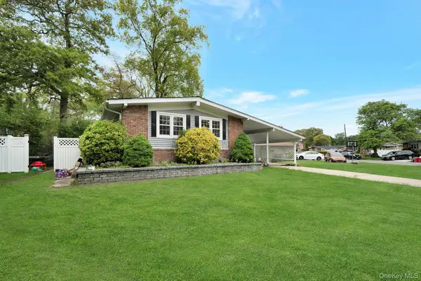 34 Cheryl Drive, Ronkonkoma, NY 11779