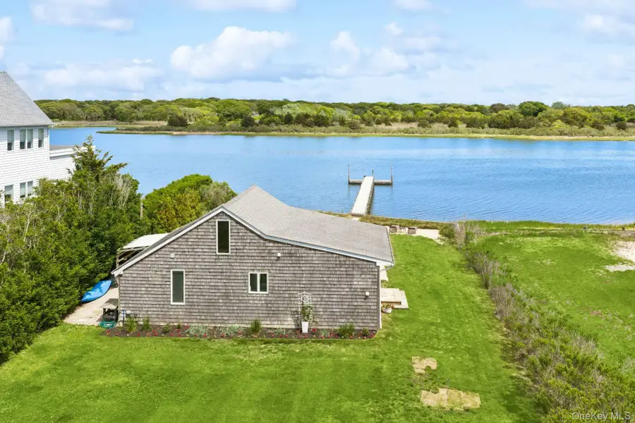 108 Little Neck Road, Southampton, NY 11968 - #3
