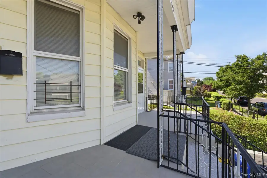 110 S 13th Avenue, Mount Vernon, NY 10550 - #2