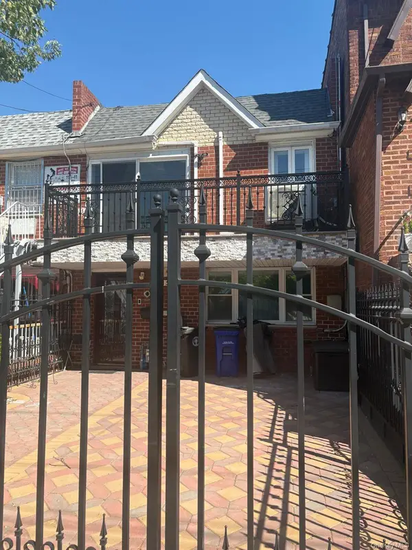 11513 Linden Boulevard, South Ozone Park, NY 11420
