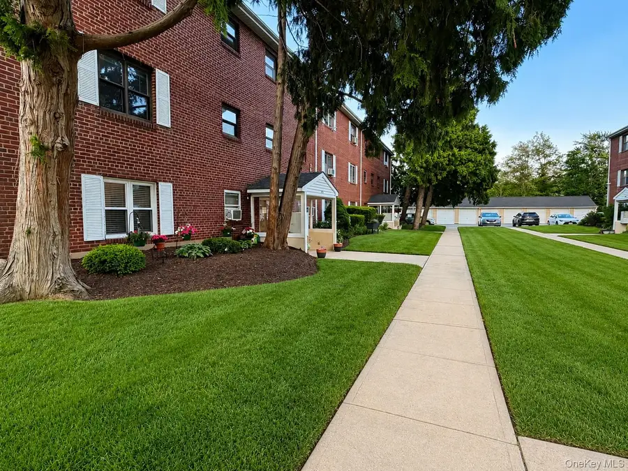 125 Park Avenue #B1, Amityville, NY 11701 - #2