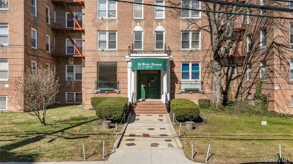 142-35 84th Drive #5E, Briarwood, NY 11435 - #1