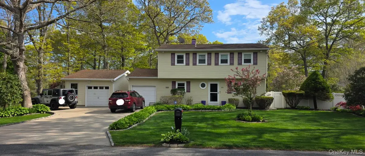 142 Riverside Avenue, Mastic Beach, NY 11951 - #1
