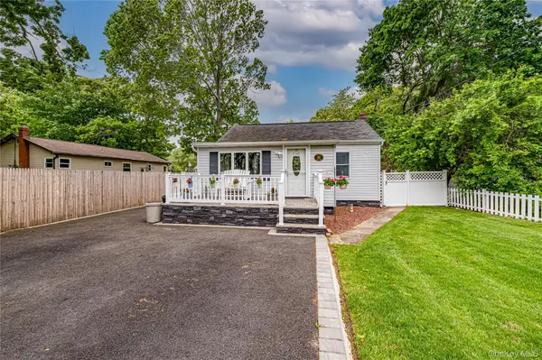 122 Church Drive, Mastic Beach, NY 11951
