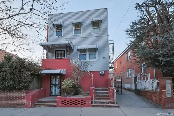 6511 Perry Avenue, Maspeth, NY 11378