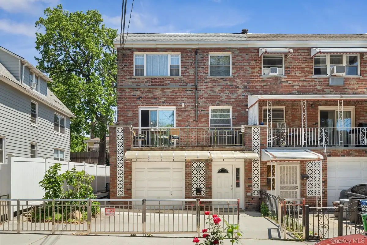 2562 Seymour Avenue, Bronx, NY 10469 - #1