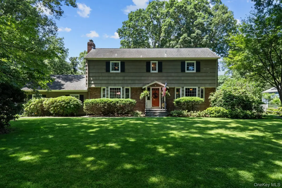 8 Washington Avenue, East Setauket, NY 11733 - #1