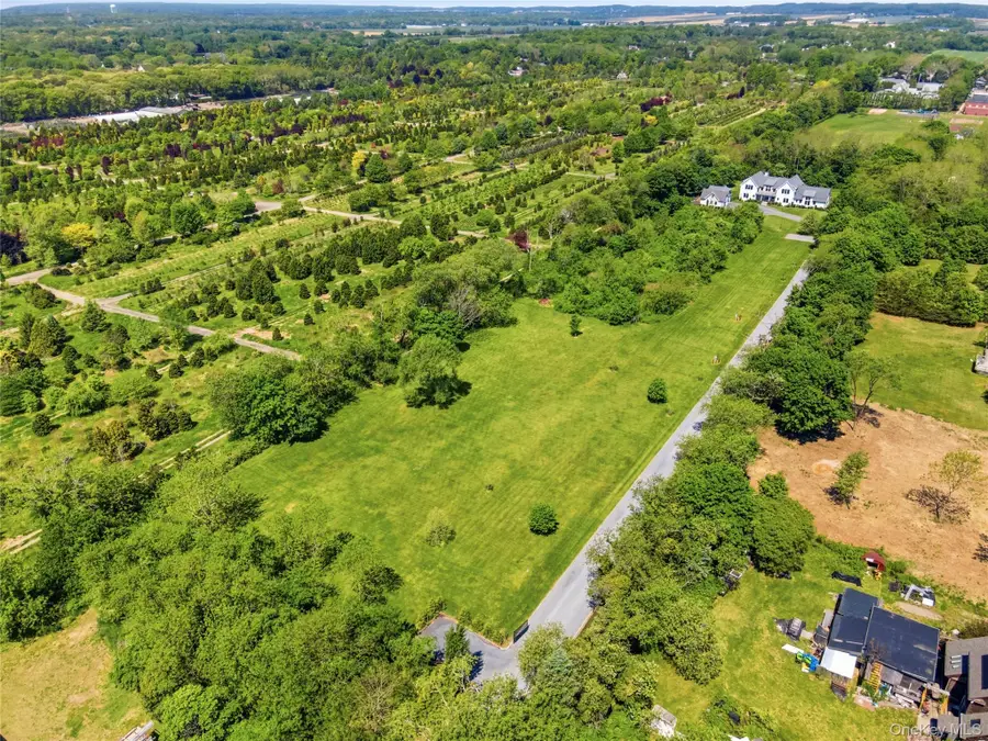 704 Hubbard Avenue, Aquebogue, NY 11901 - #3
