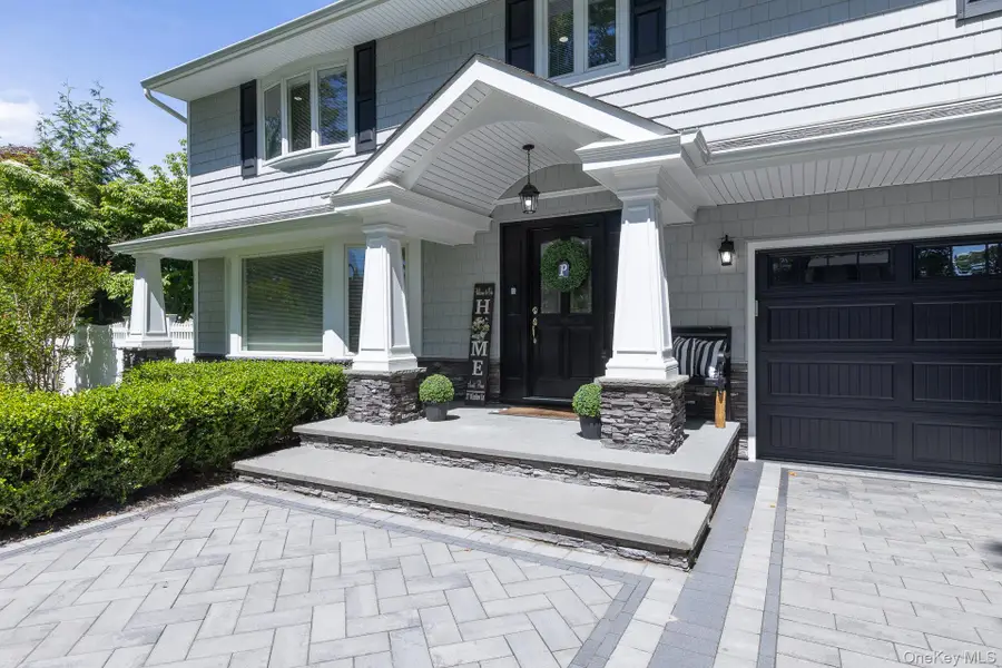 27 Winslow Lane, Smithtown, NY 11787 - #3