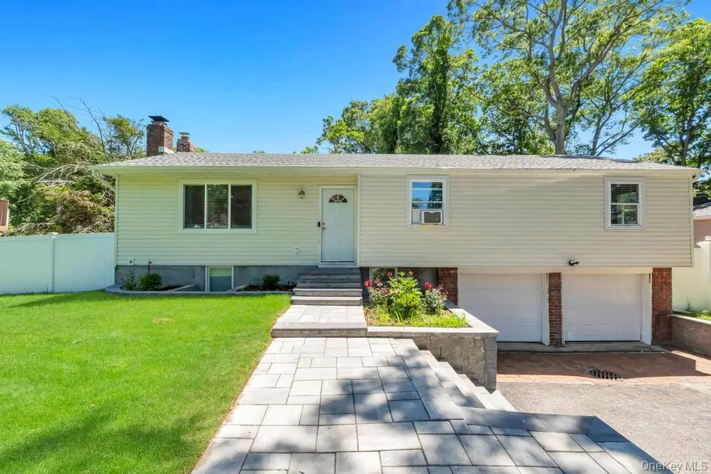6 Harriet Street, Centereach, NY 11720 - #1