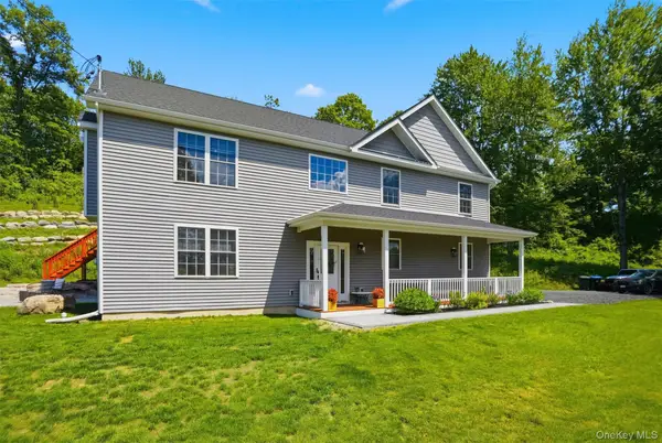 110 N Drury Lane, Newburgh, NY 12550