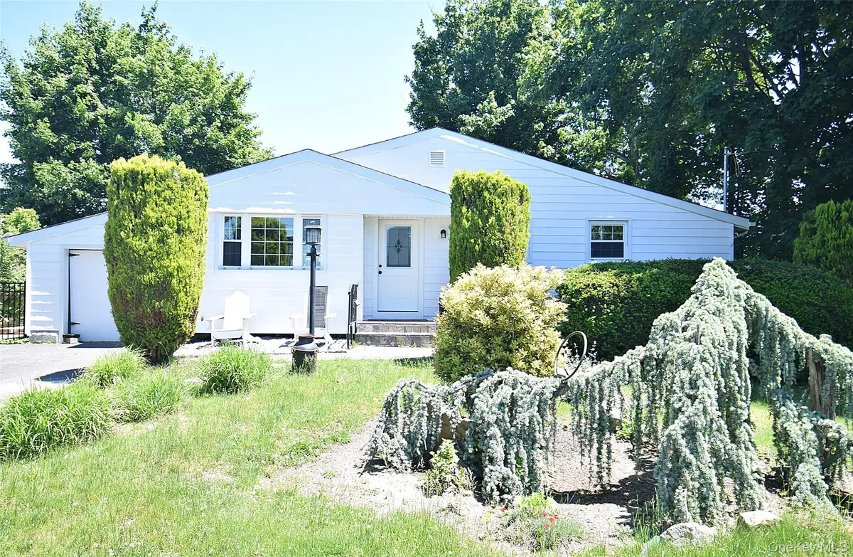 235 E 1st Street, Deer Park, NY 11729 - #1