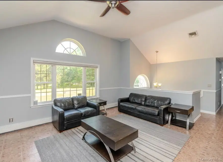 310 Gillespie Street, Pine Bush, NY 12566 - #2