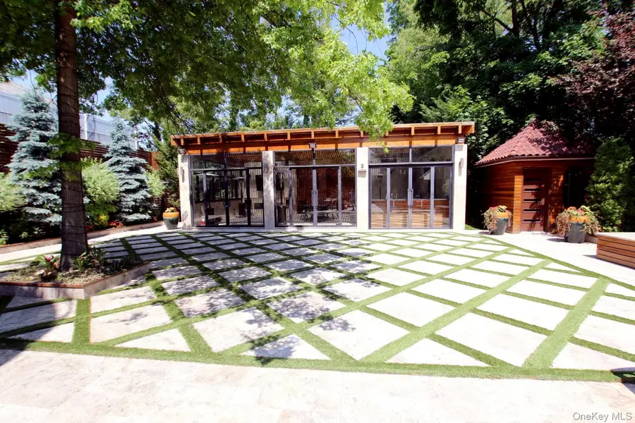 18714 Aberdeen Road, Jamaica, NY 11432 - #3